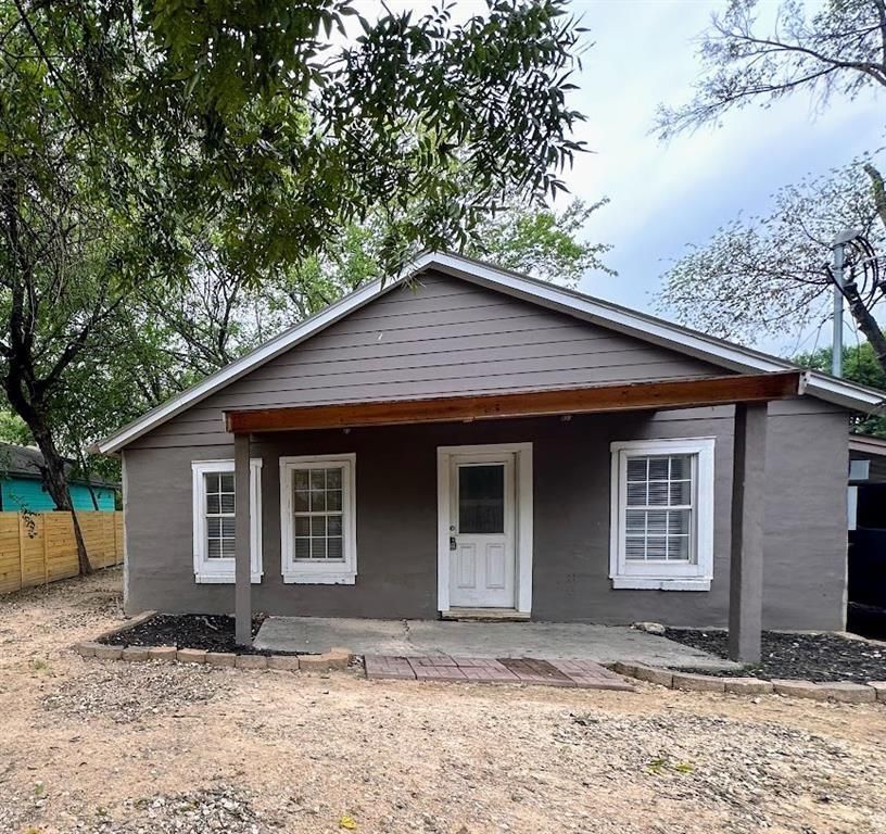 1148 1/2 Gunter ST A, Austin, TX 78721