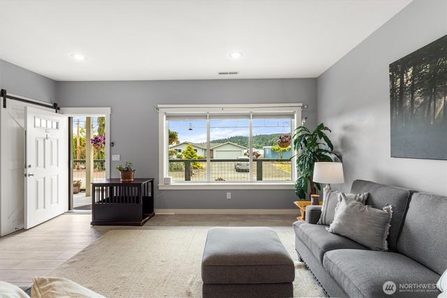 112 Margaret Street, Port Ludlow, WA 98365