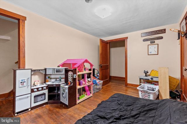 824 ELMWOOD ST, State College, PA 16801