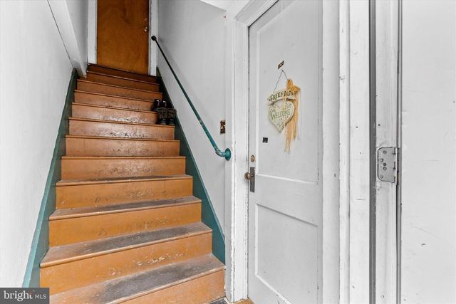 824 ELMWOOD ST, State College, PA 16801