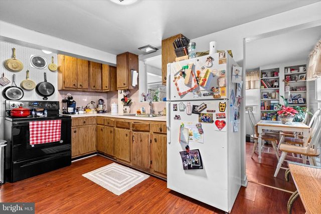 824 ELMWOOD ST, State College, PA 16801