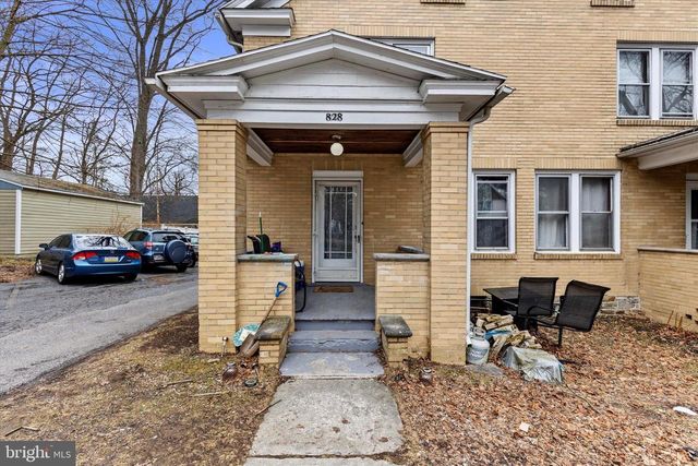 824 ELMWOOD ST, State College, PA 16801