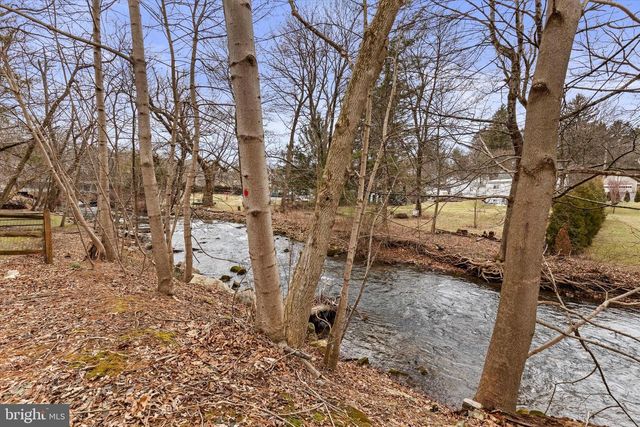 824 ELMWOOD ST, State College, PA 16801