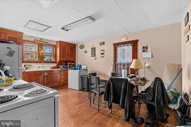 824 ELMWOOD ST, State College, PA 16801