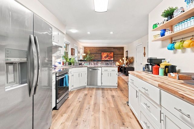 S58W29985 McFarlane ROAD, Mukwonago, WI 53149