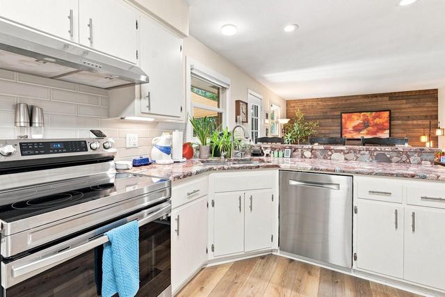 S58W29985 McFarlane ROAD, Mukwonago, WI 53149