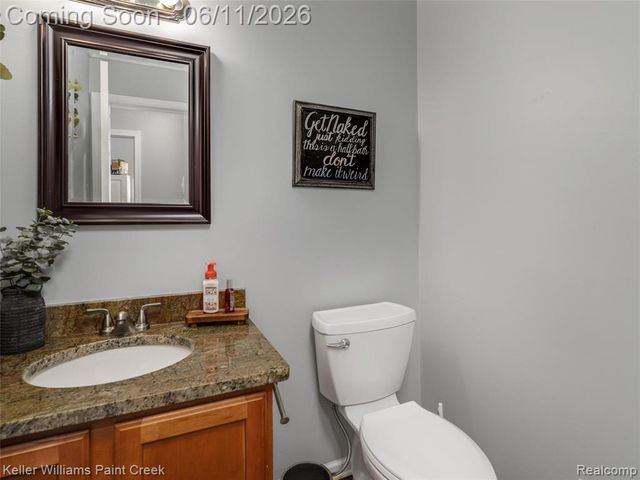 52359 Fox Pointe Drive, New Baltimore, MI 48047