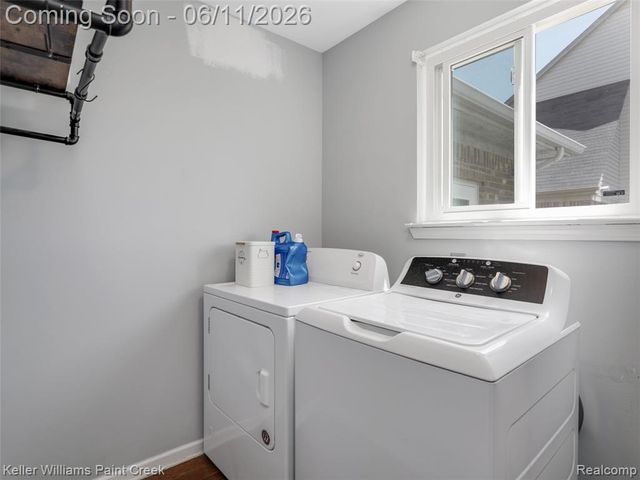 52359 Fox Pointe Drive, New Baltimore, MI 48047