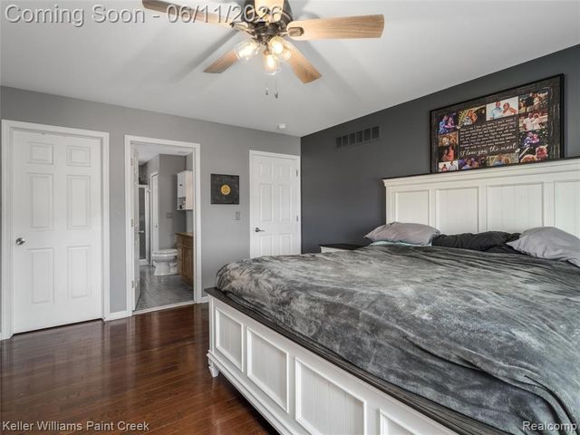 52359 Fox Pointe Drive, New Baltimore, MI 48047