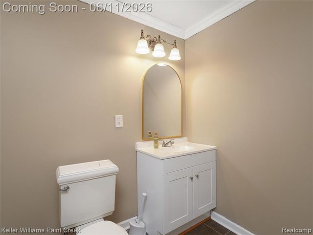 52359 Fox Pointe Drive, New Baltimore, MI 48047