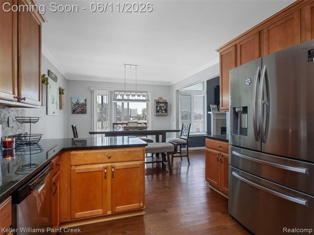52359 Fox Pointe Drive, New Baltimore, MI 48047