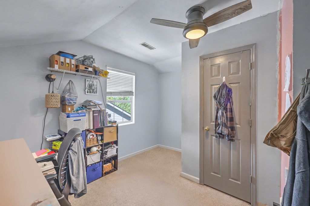 Image 19 of property listing at 148 Evergreen Magnolia Avenue, Goose Creek, SC 29445