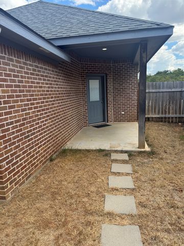 2923 River Ridge Court, Granbury, TX 76048