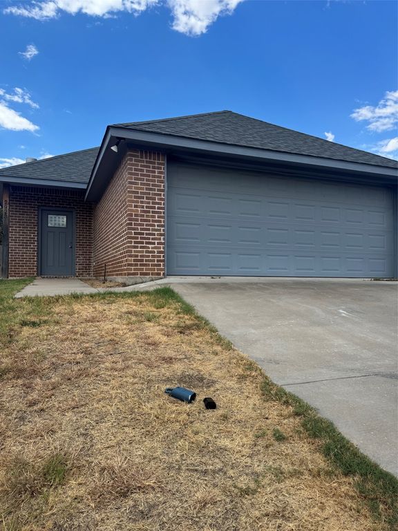 2923 River Ridge Court, Granbury, TX 76048