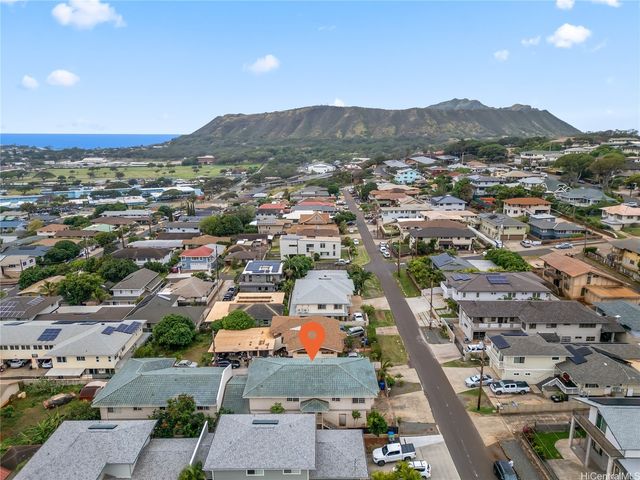 823 17th Avenue, Honolulu, HI 96816