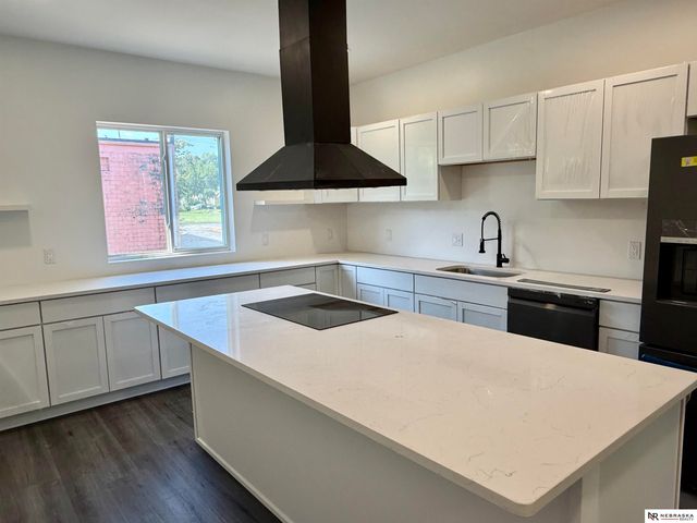 3309 Ohio Street, Omaha, NE 68111