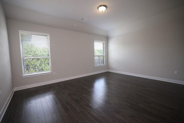 5301 Ponte Tresa DR, Austin, TX 78738
