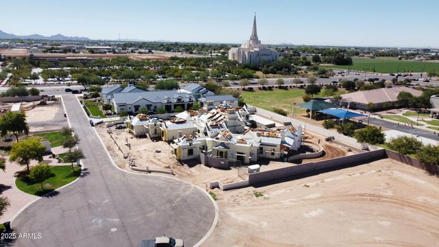 3152 S PENROSE Court, Gilbert, AZ 85295