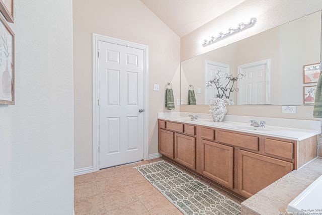 8722 JOGEVA WAY, San Antonio, TX 78251