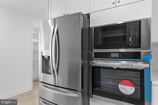 523 FRONT ST, Palmyra, NJ 08065