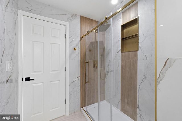 523 FRONT ST, Palmyra, NJ 08065