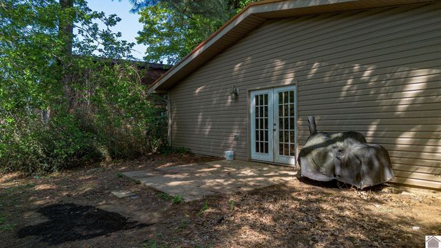 2458 Park Ave, Paducah, KY 42001