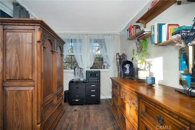 7417 Alabama Avenue, Canoga Park, CA 91303