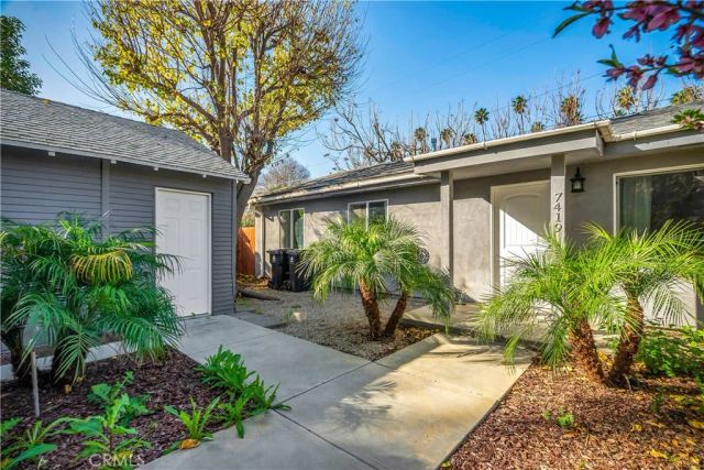7417 Alabama Avenue, Canoga Park, CA 91303