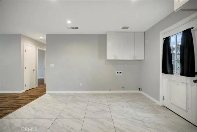 7417 Alabama Avenue, Canoga Park, CA 91303