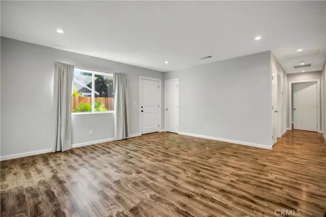 7417 Alabama Avenue, Canoga Park, CA 91303