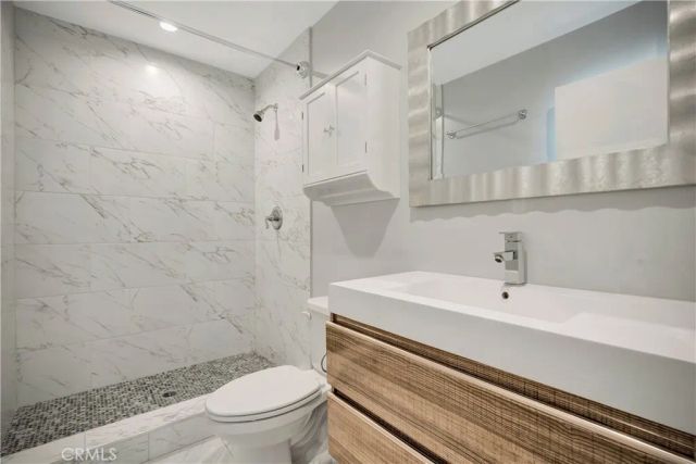 7417 Alabama Avenue, Canoga Park, CA 91303
