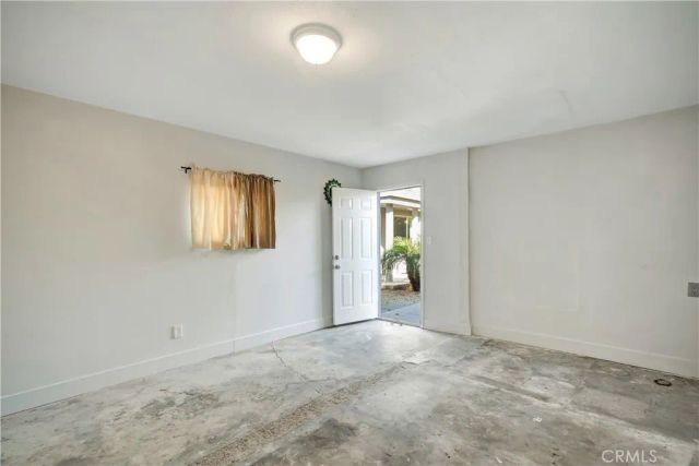 7417 Alabama Avenue, Canoga Park, CA 91303