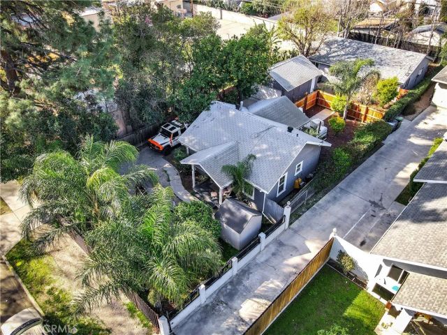 7417 Alabama Avenue, Canoga Park, CA 91303