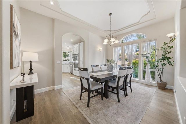 14495 Riva Ridge Cir, Auburn, CA 95602