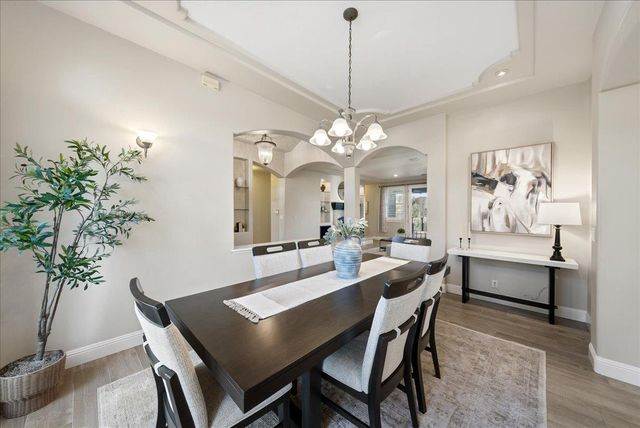 14495 Riva Ridge Cir, Auburn, CA 95602