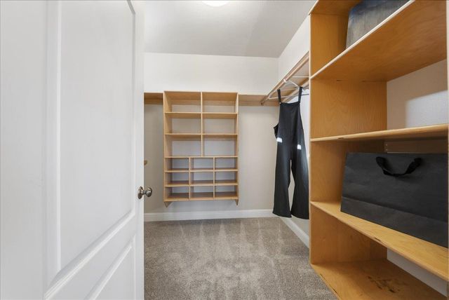 14495 Riva Ridge Cir, Auburn, CA 95602