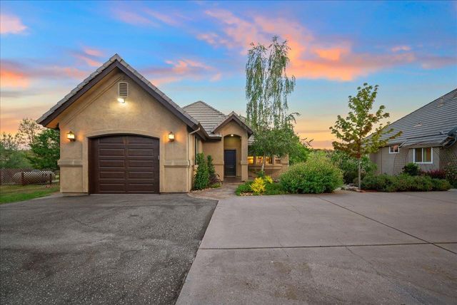 14495 Riva Ridge Cir, Auburn, CA 95602