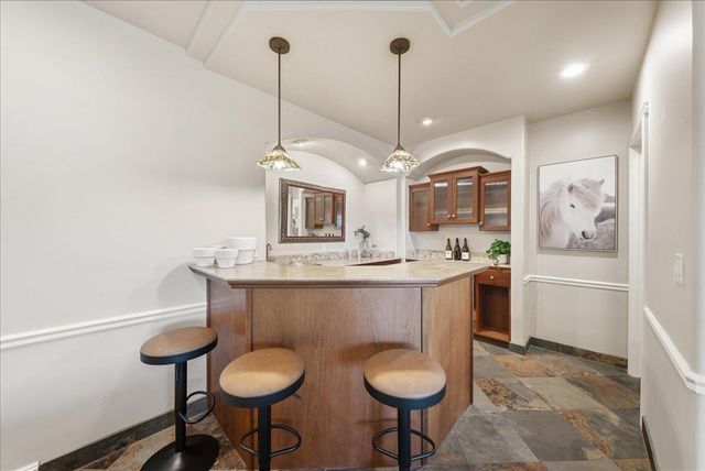 14495 Riva Ridge Cir, Auburn, CA 95602