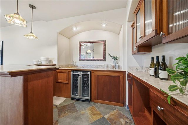 14495 Riva Ridge Cir, Auburn, CA 95602