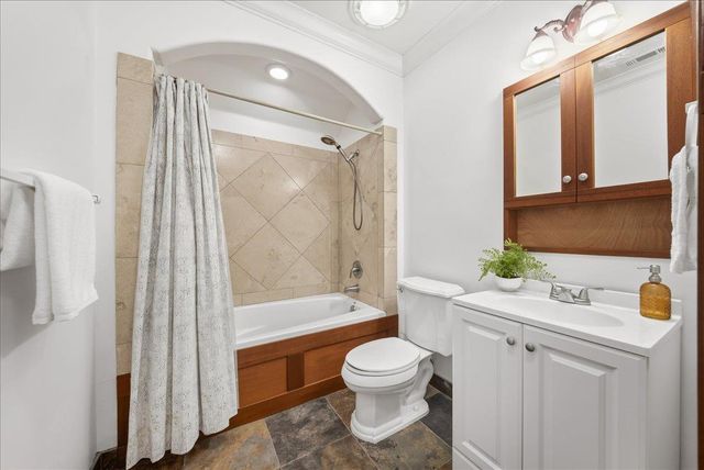 14495 Riva Ridge Cir, Auburn, CA 95602