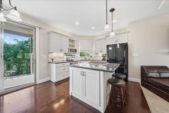 14495 Riva Ridge Cir, Auburn, CA 95602