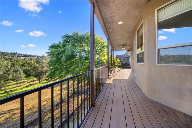 14495 Riva Ridge Cir, Auburn, CA 95602