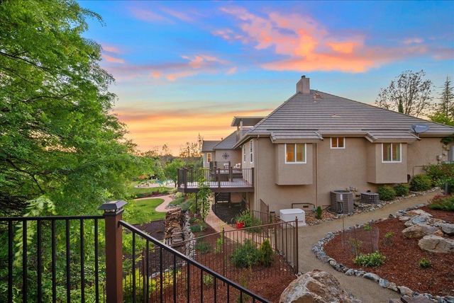 14495 Riva Ridge Cir, Auburn, CA 95602