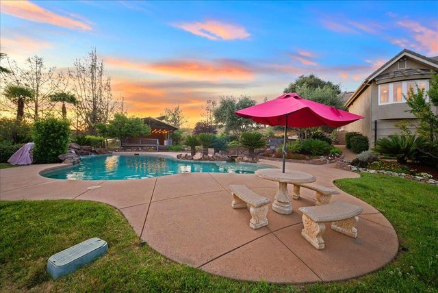 14495 Riva Ridge Cir, Auburn, CA 95602