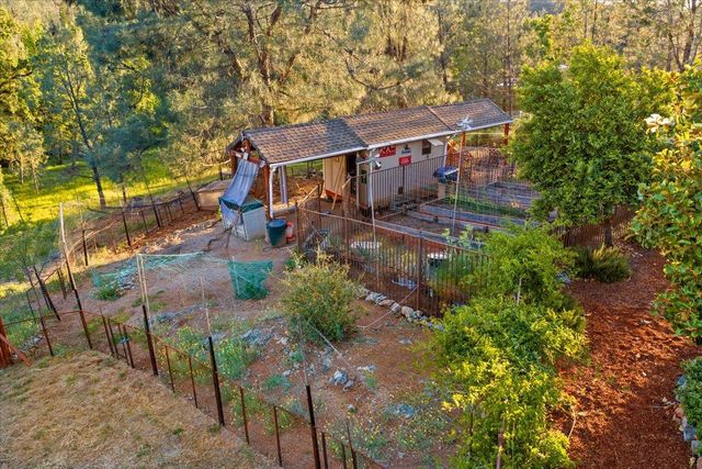 14495 Riva Ridge Cir, Auburn, CA 95602