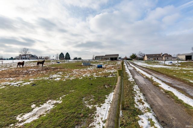 59412 County Road 1 Road, Elkhart, IN 46517