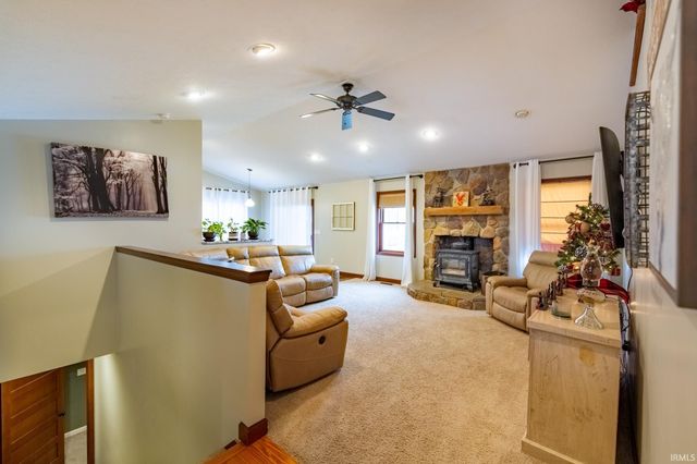 59412 County Road 1 Road, Elkhart, IN 46517