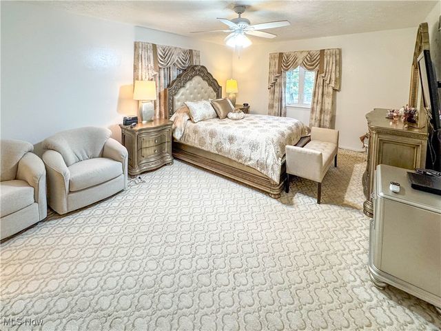 5594 Engleton Lane, Liberty, OH 44420