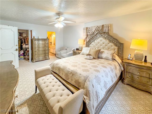 5594 Engleton Lane, Liberty, OH 44420