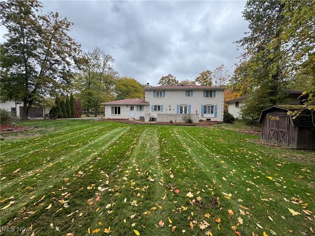 5594 Engleton Lane, Liberty, OH 44420